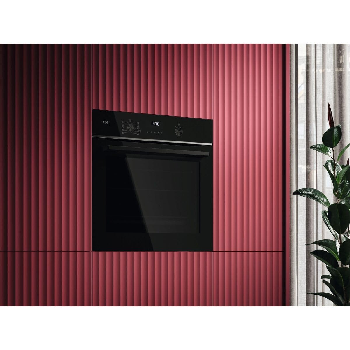 AEG Serie 6 TS6PB50WAB Einbaubackofen LED-Touchdisplay Pyrolyse Kerntemperatursensor AirFry 45 Automatikprogramme Schwarz