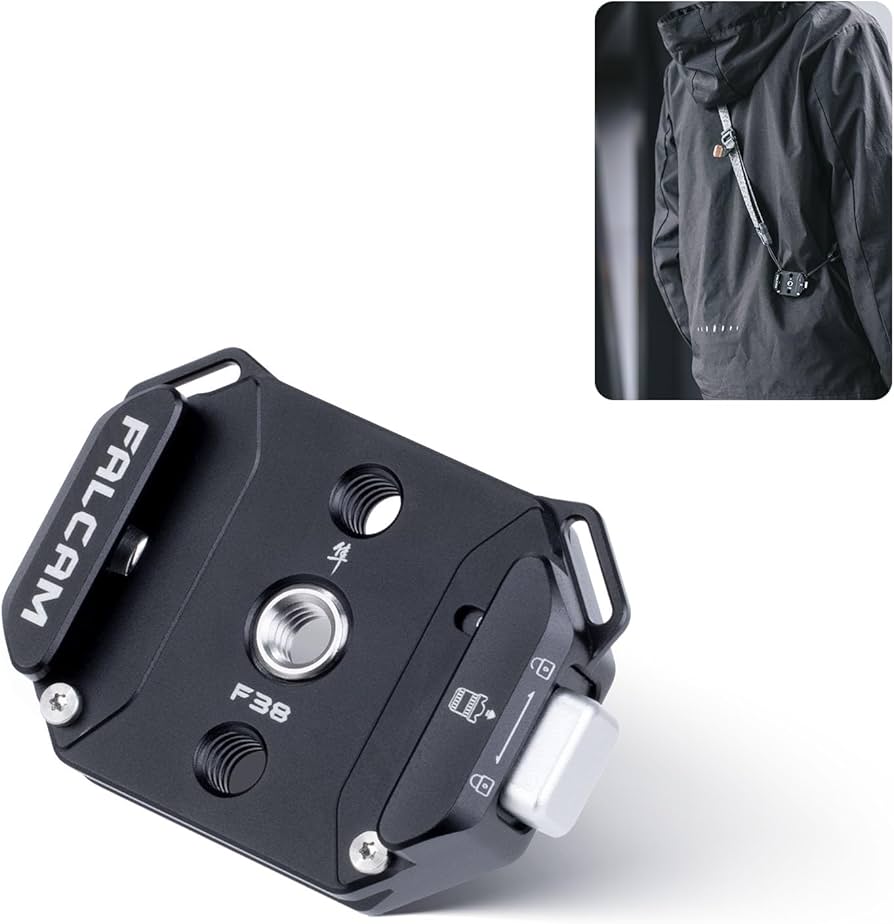 ☆そそそさま専用です☆ショルダーDカン真横取り付け ☆そそそさま専用です☆ショルダーDカン真横取り付け レビュー記入で