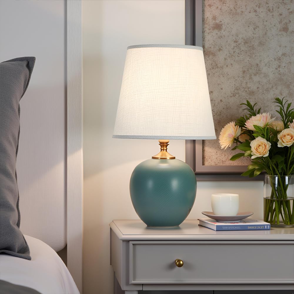XINYASEE Lampada da tavolo in ceramica, lampada da comodino, moderna, semplice, per soggiorno, lampada decorativa, paralume plissettato (Verde)