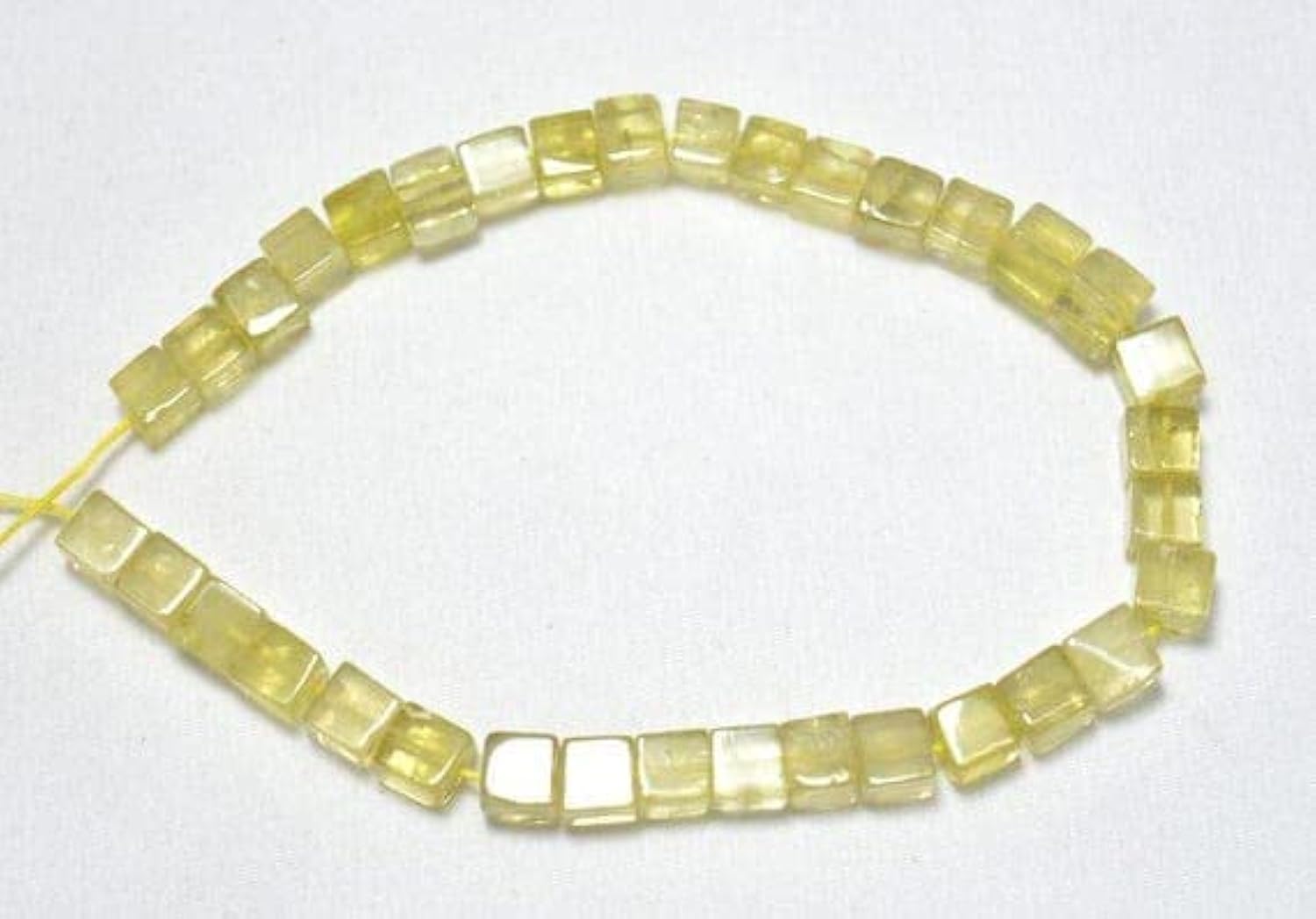 Perles box quartz citron 6mm pour remplacer les perles synthétiques par de vraies pierres