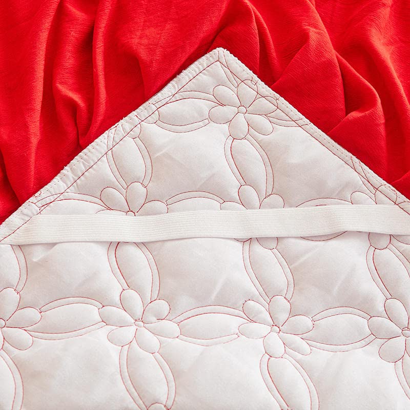 Copriletto trapuntato in broccato con gonna arricciata in pizzo per uno stile elegante della camera da letto