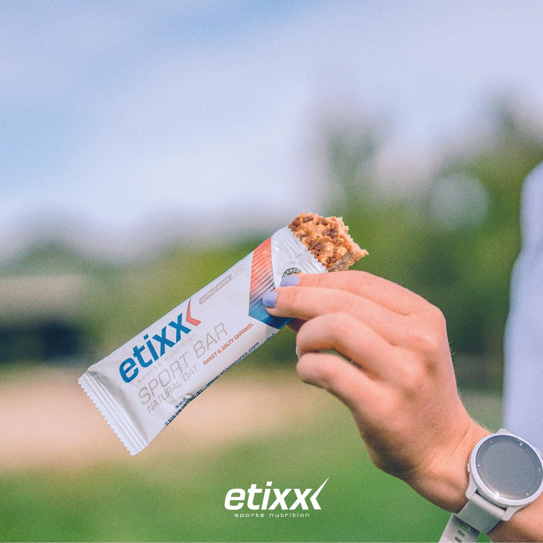 Etixx Natural Oat Sport Bar - Saveur Caramel Sucré et Salé, 12 x 55g - Barre Énergétique Naturelle à Base d'Avoine, Idéale pour Sports d'Endurance