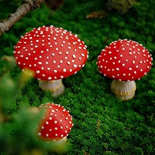 3Pcs Glow in The Dark Mushrooms Mini Miniature Figurines Garden Mushrooms Model Statue Ornaments Fairy Garden Accessories