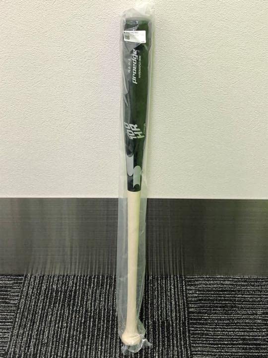 岡本和真 通算100本塁打記念 オーセンティックバット ジャイアンツ