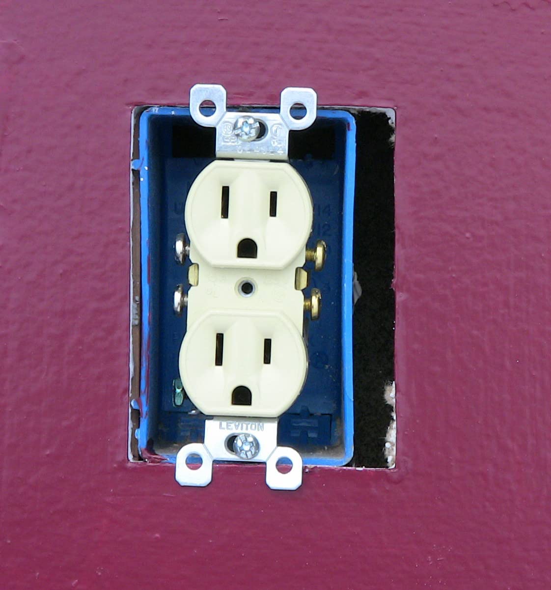 Stepsaver Products USA Made Self-Adhesive Goof Patch Textured Wall Repair Patch Kit for Around Outlets, Light Switches and Other Wall Elements. (1) Pack with 5 Pre-Textured Repair Patches.