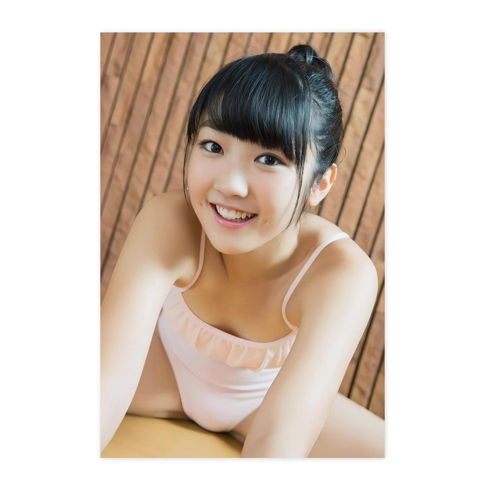 SupremeTylerTheCreatorポスターハンガーステッカー付き Amazon.co.jp