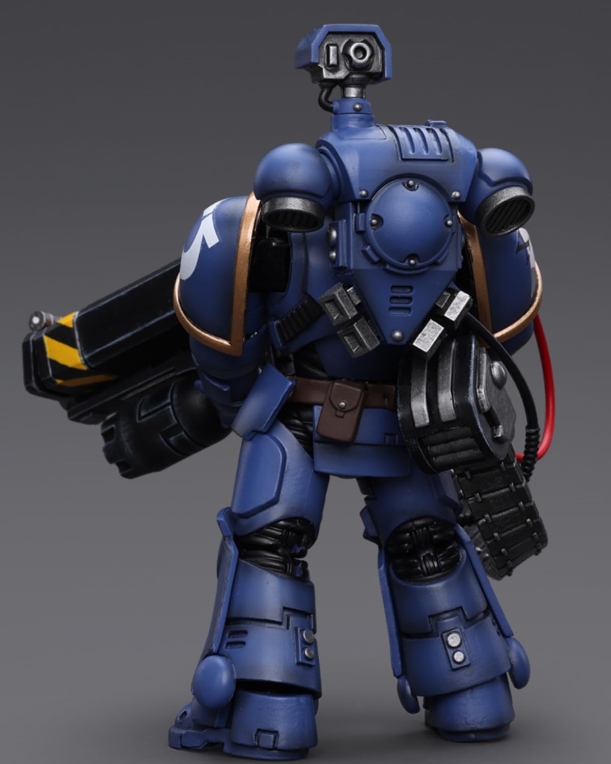 Warhammer 40K Ultramarines Captain in Terminator Armor 1/18 Scale