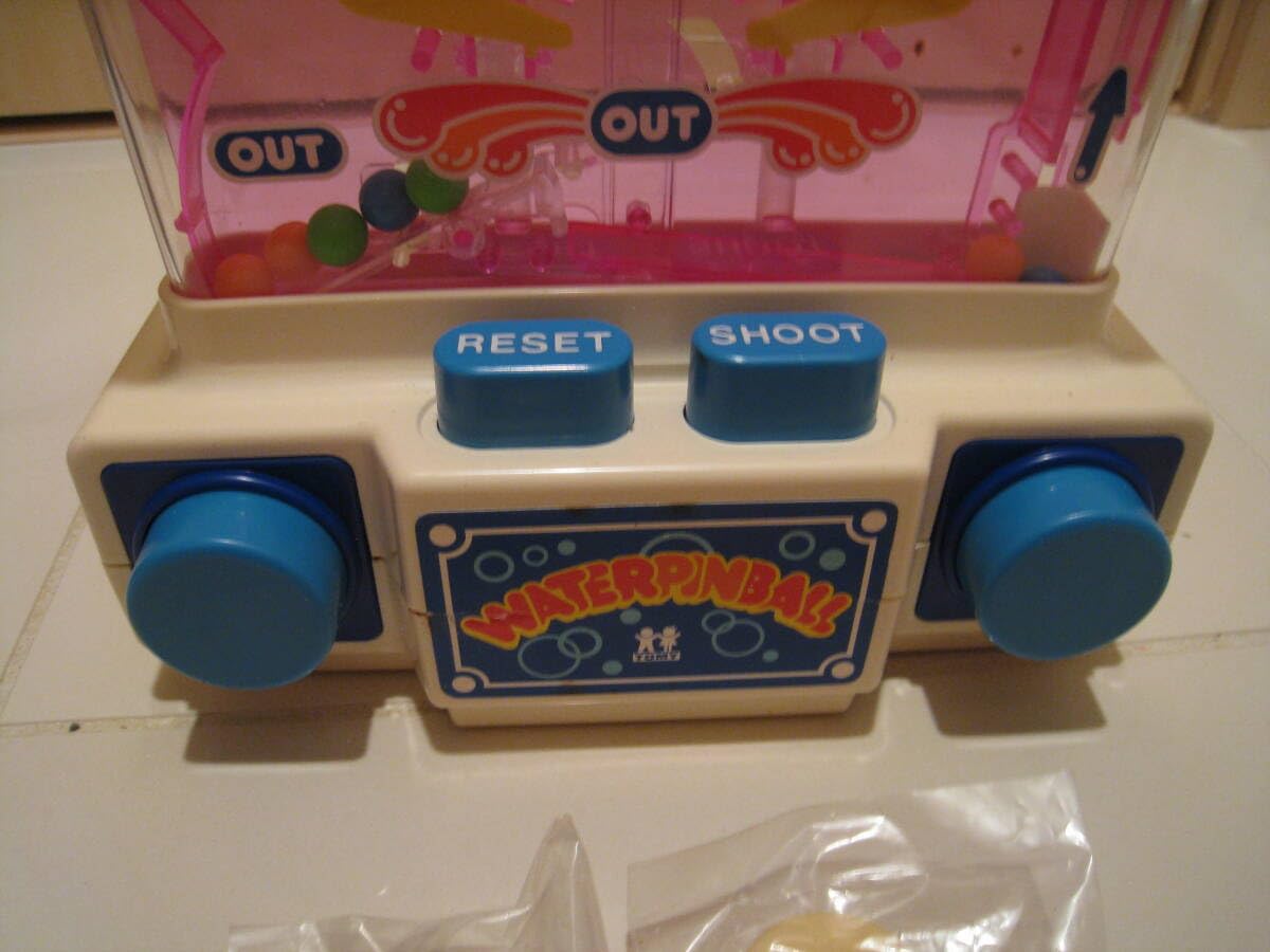 Amazon.co.jp: 旧トミー ウォーターピンボール ウォーターゲーム 70
