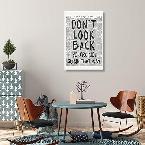 Miniatura 6 de Pósteres de periódico retro con citas positivas en blanco y negro, arte de pared con texto en inglés "Don't Look Back You're Not Going That Way"