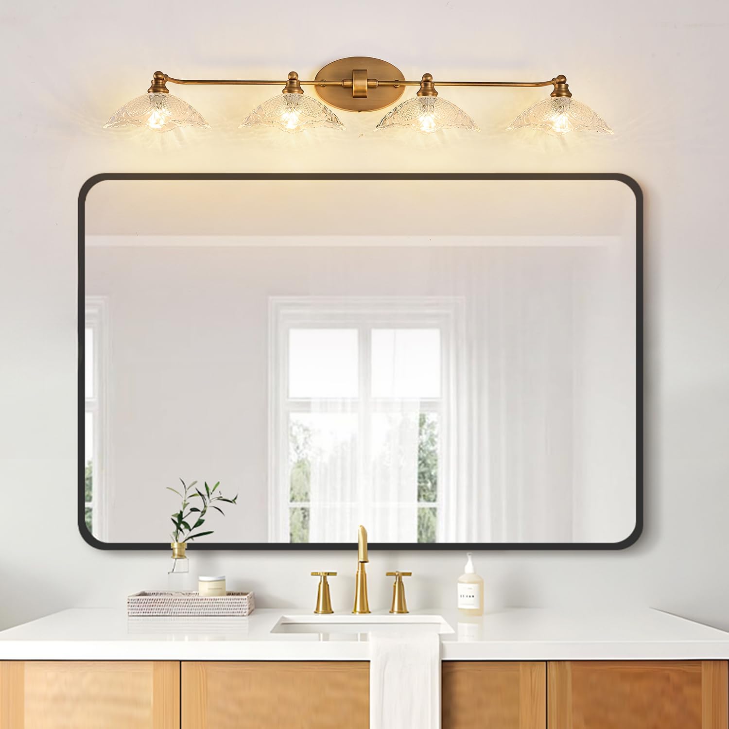 Vintage Bathroom Mirror Light，Vanity Light，Vintage Bathroom Vanity Light Fixture 4-Light-A Brass