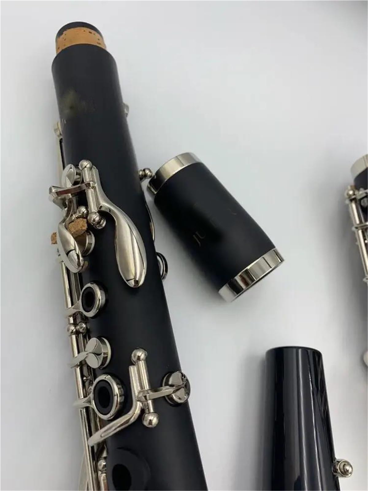 Si Bemol (Bb) Clarinete De 17 Teclas Clarinete | profesional; Incluye estuche y accesorios.