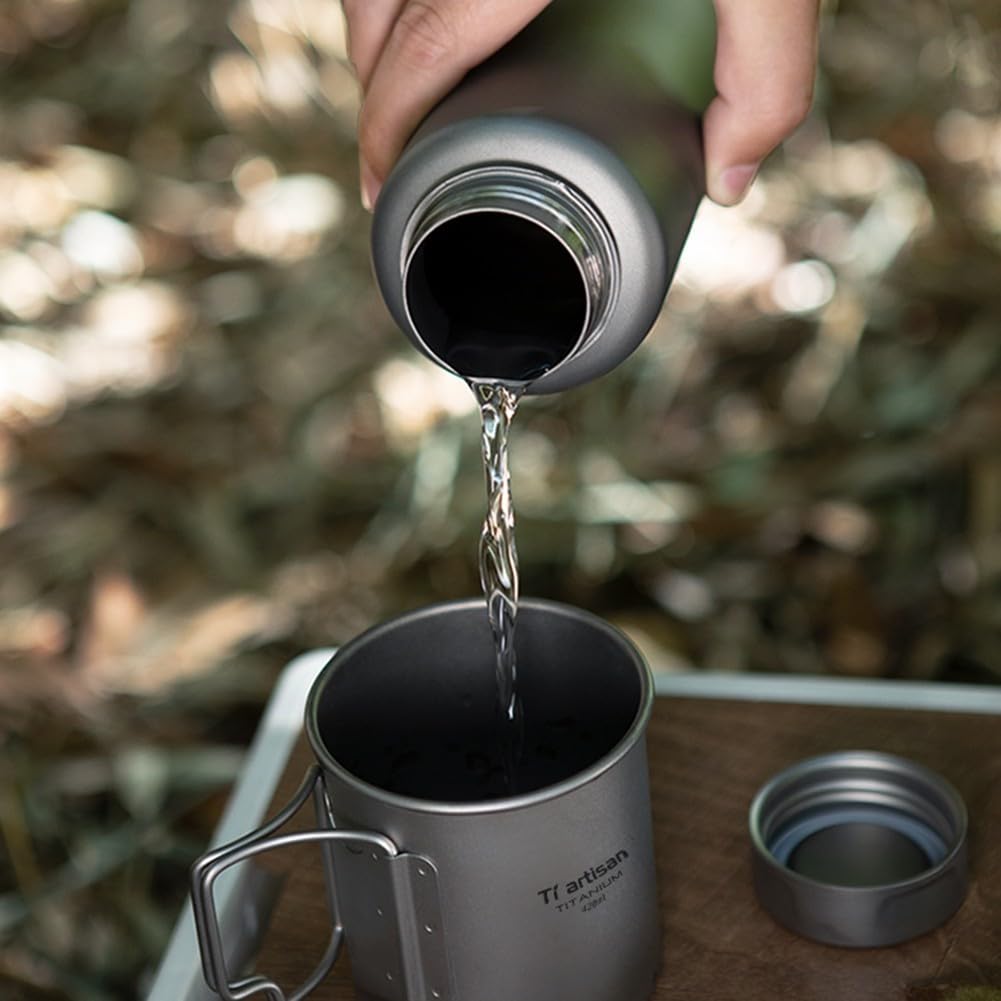 Titan-Wasserflasche, großes Fassungsvermögen, 1 l, leicht und sturzfest für Outdoor-Erkundungen (1000 ml)