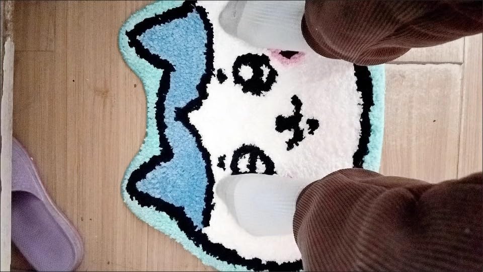ちいかわ　カーシートクッション　カー用品　モモンガ　うさぎ　ハチワレ ちいかわカーシートクッションカー用品モモンガうさぎハチワレ
