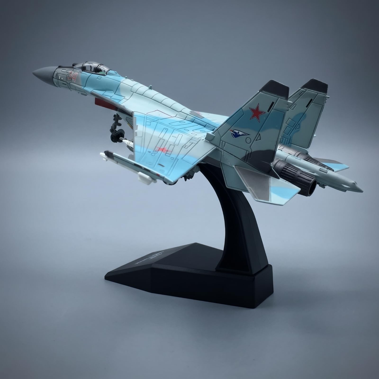 Dettagli Realistici Collezionabile Modellino Statico SU-35 1:100 Modellino Jet SU-35, Nero