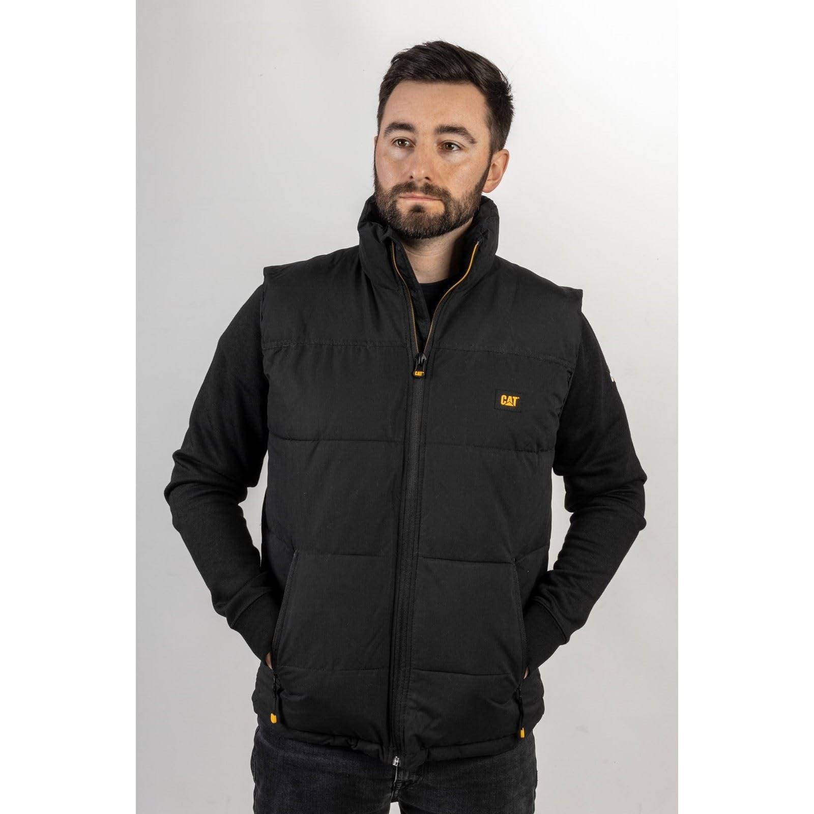 CAT Herren Arctic Zone Isolierte Pufferweste mit Wasserabweisender Oberfläche, Gestepptem Körper und Sicheren Taschen Weste