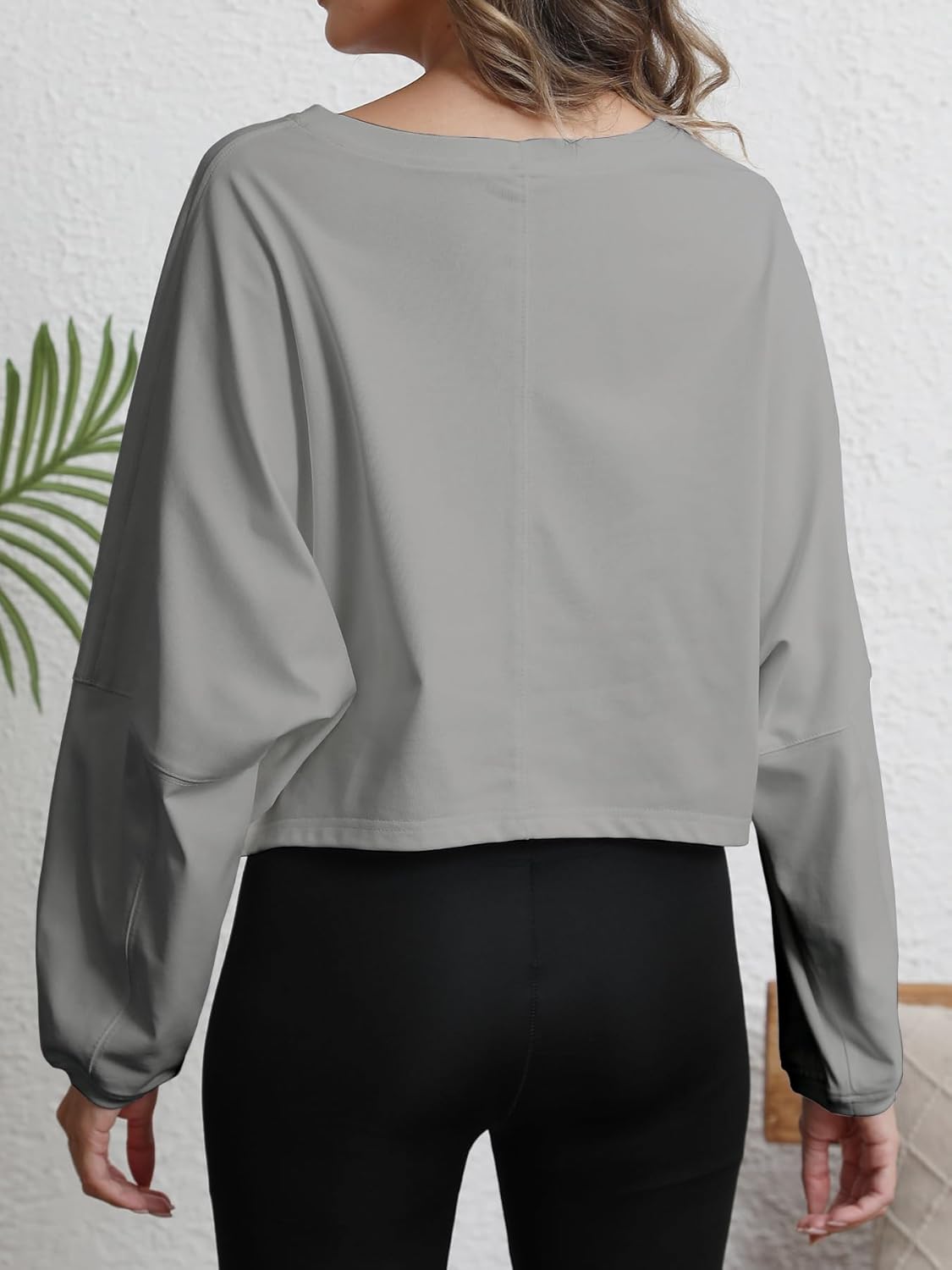 Womens Workout Tops Casual Sweatshirt Long Sleeve Cropped Plain t Shirts Crewneck Ladies Going Out Crop Loose Fit Fashion Clothing for Women Trendy Light Grey L - Image 3