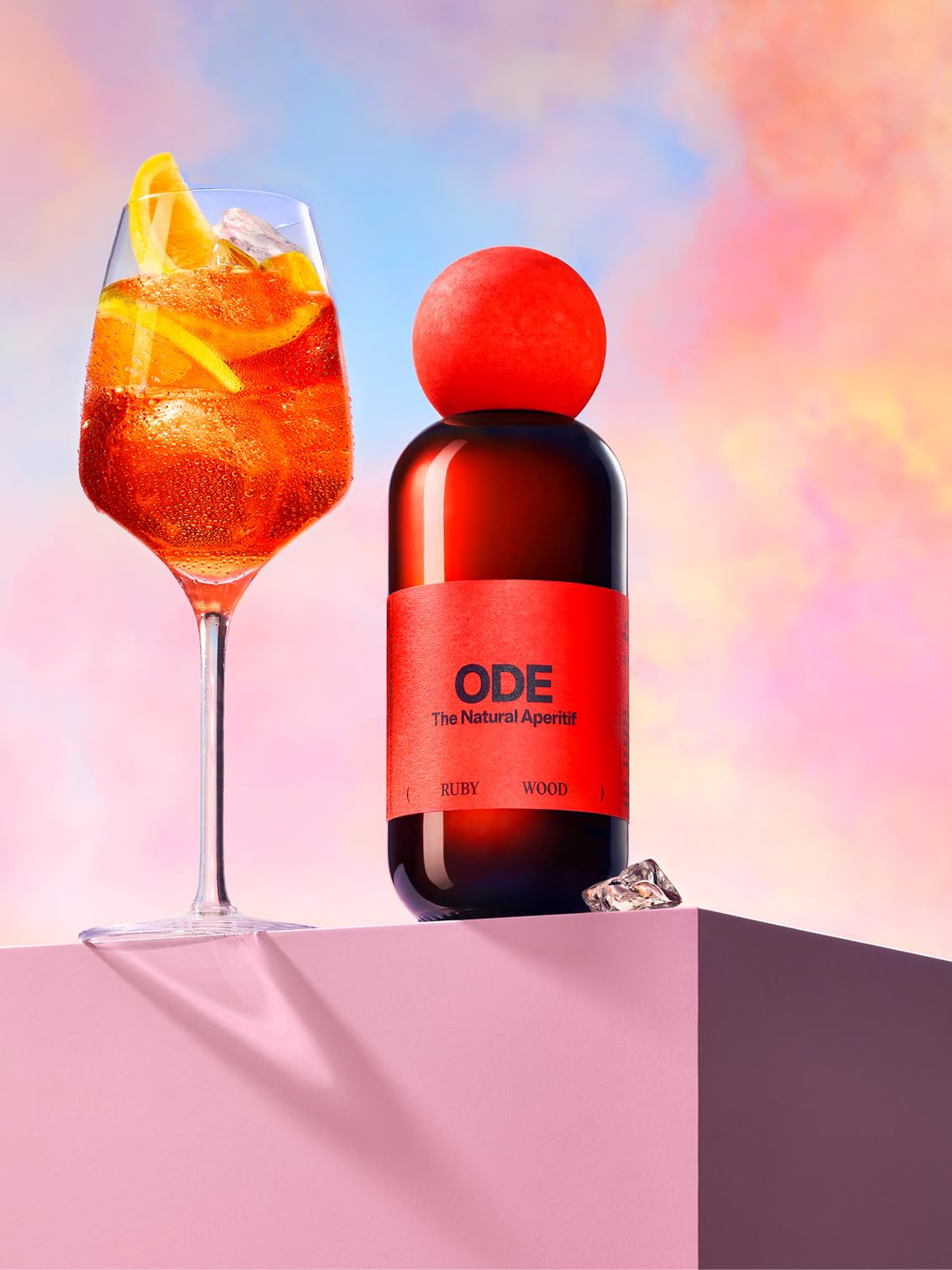 ODE Aperitif Ruby Wood mit 18 Prozent vol (1x 0,5l) - Fruchtiger Aperitif auf Weinbasis mit Botanicals