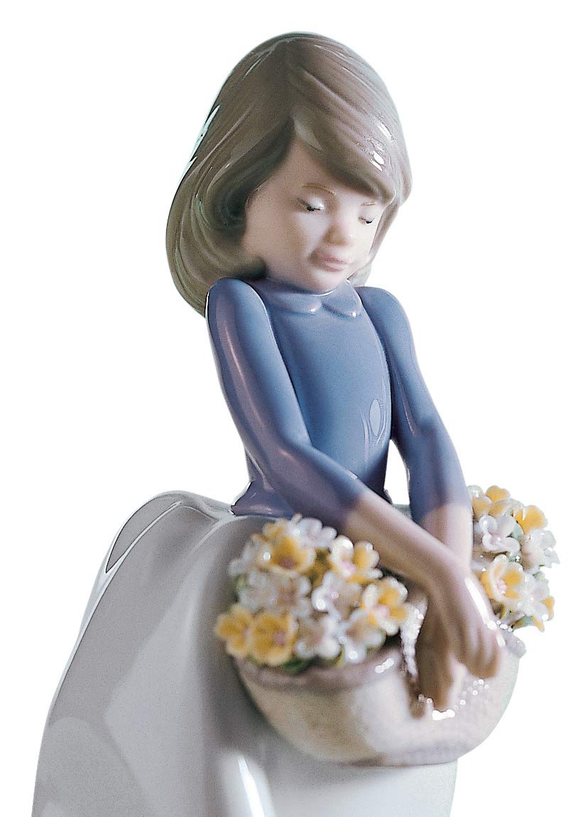 Amazon.co.jp: LLADRÓ May Flowers Girlの置物磁器フィギュア