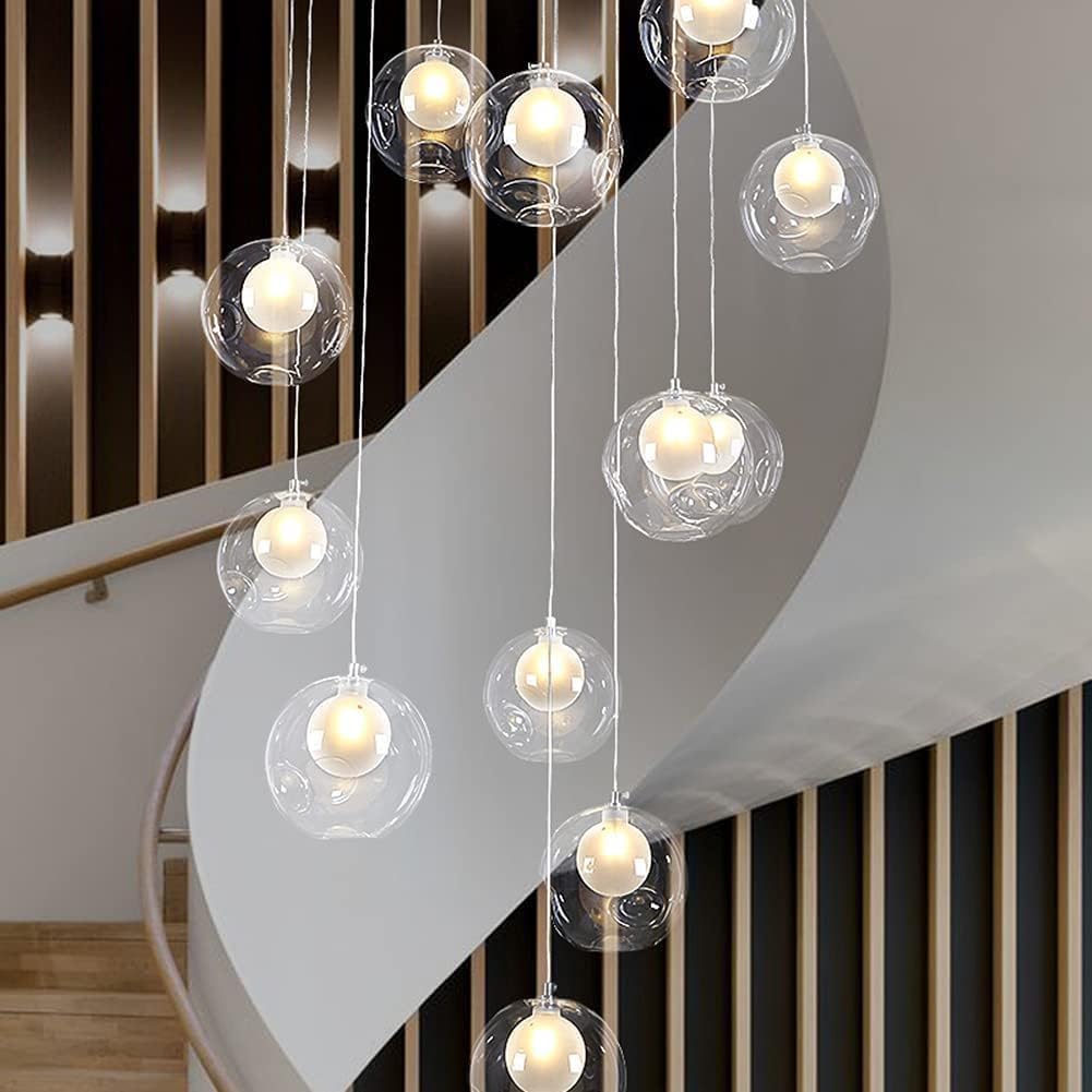 Lustre d'escalier pour éclairer les zones sombres des grands salons de villa et duplex