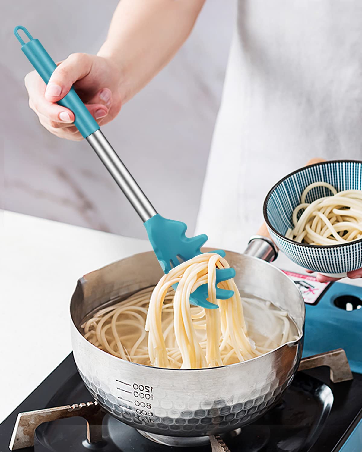 Amazon.com: Pack of 2 Silicone Pasta Fork, Kitchen Heat Resistant Noodle  Spoon Server, BPA Free Spaghetti Strainer, Best Cooking Tools (GRAY-BLUE):  Home & Kitchen