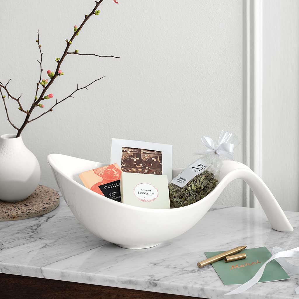Villeroy & Boch Flow Schüssel, mit Griff, für große Salate/Suppen/Pasta, Premium Porzellan, spülmaschinen- und mikrowellengeeignet, weiß, 1800 ml