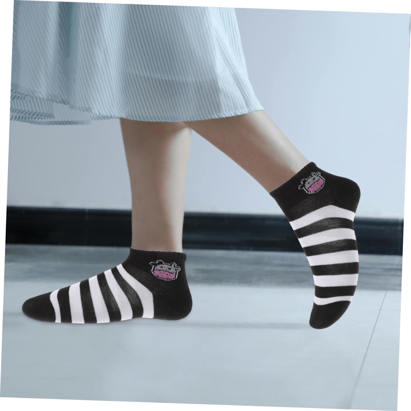 Beaupretty Calcetines Cortos De Vaca Negros y De Algodón, 5 Pares, Transpirables y Elásticos Para Mujer, Uso Diario y Verano, Diseño Cómodo Deformación