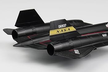 Amazon | プラッツ 1/144 アメリカ空軍 高高度戦略偵察機 SR-71