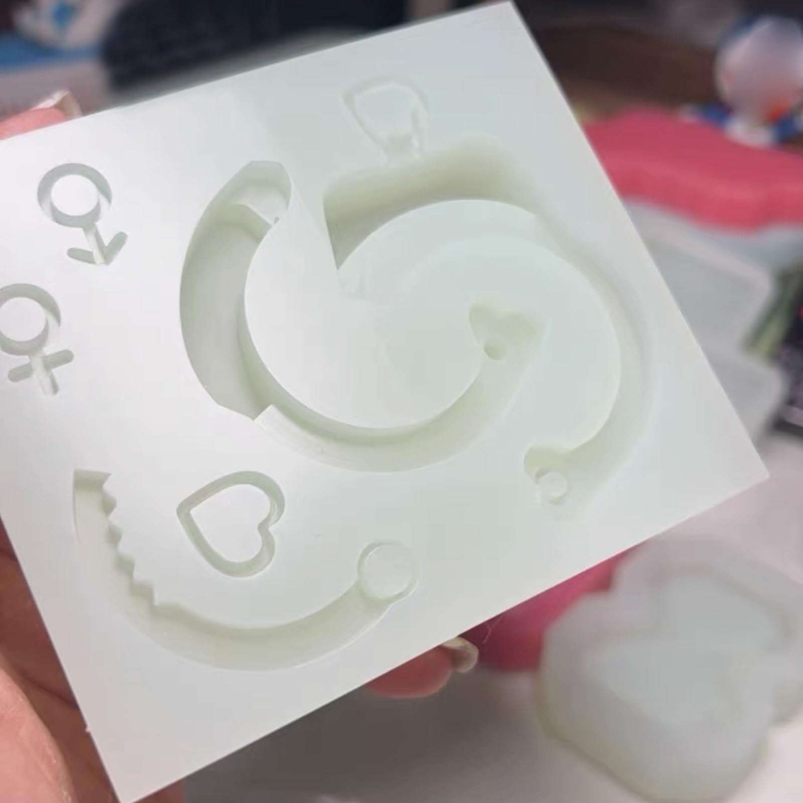 Collana con ciondolo a forma di cuore lucido a forma di cuore, in silicone e resina epossidica, per San Valentino
