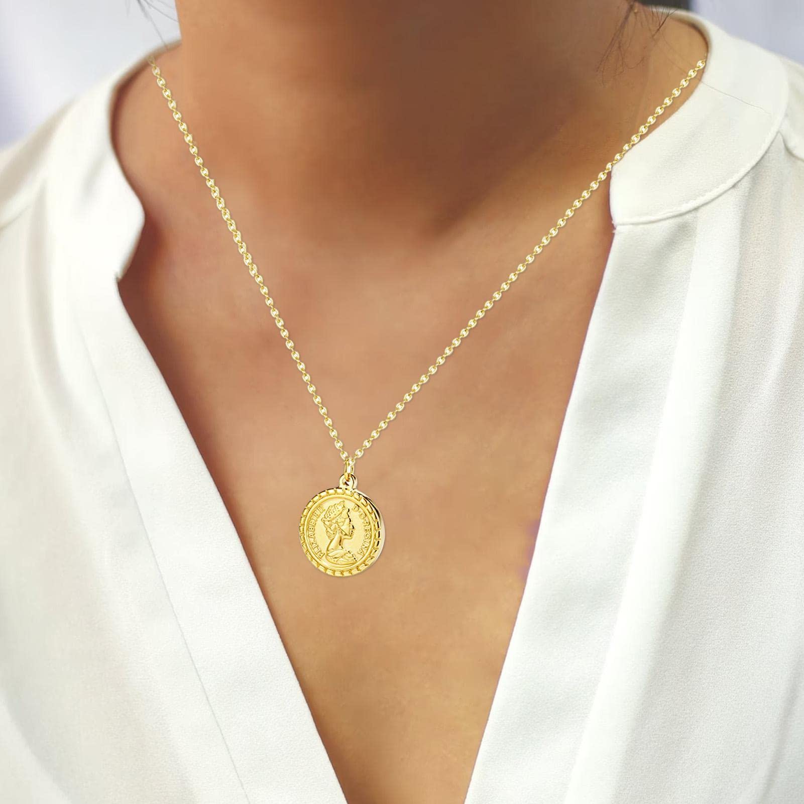 Amazon.co.jp: エリザベス ネックレス ペンダント, ジュビリー プラチナのエリザベス女王 2 世ゴールド コイン ネックレス,  女性のための記念金貨ペンダントネックレス Aferzov : ファッション
