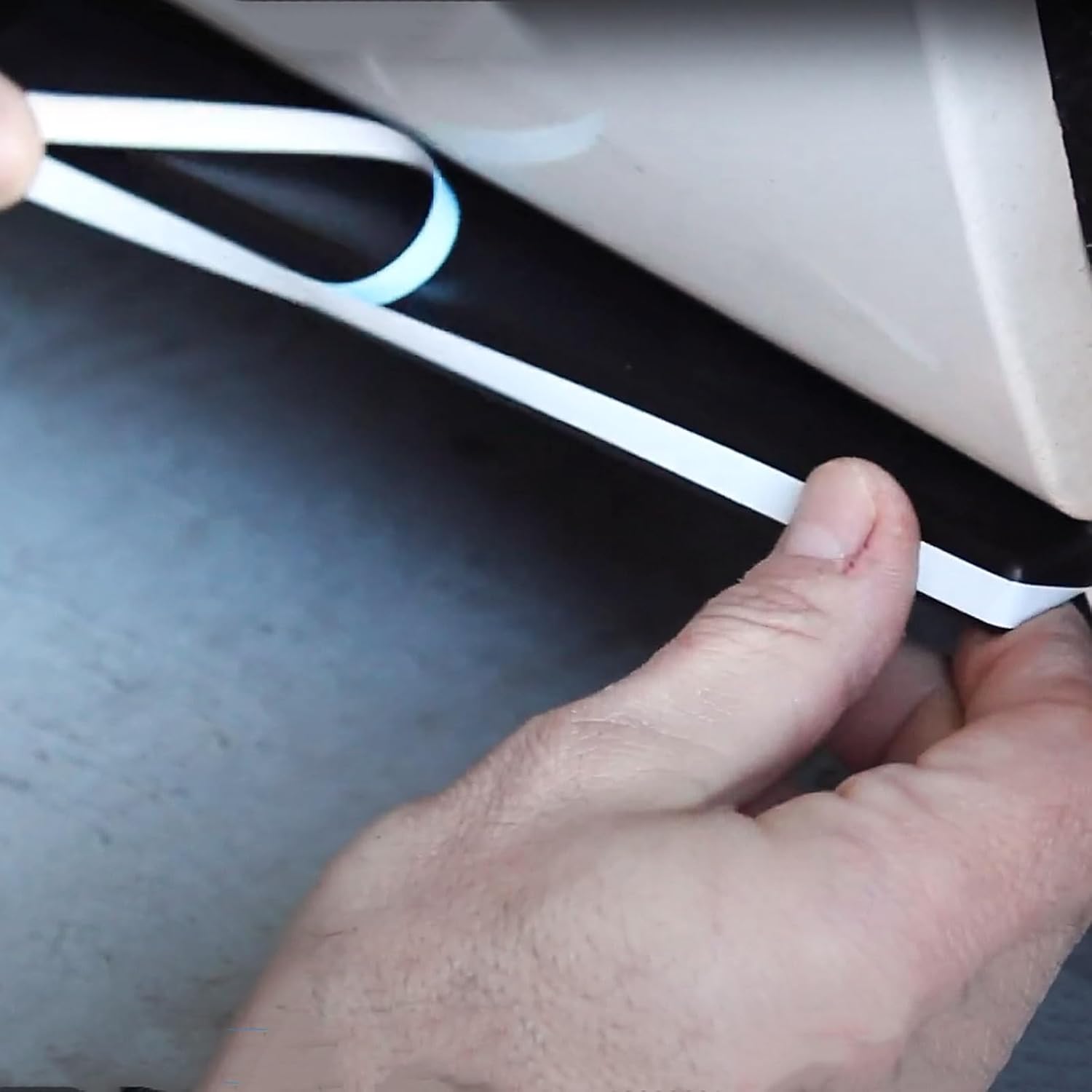 Vinyl Pinstriping Tape Pinstriping Decals DIY Stickers Striping for Car Motorcycle Home Door 2/5" White
