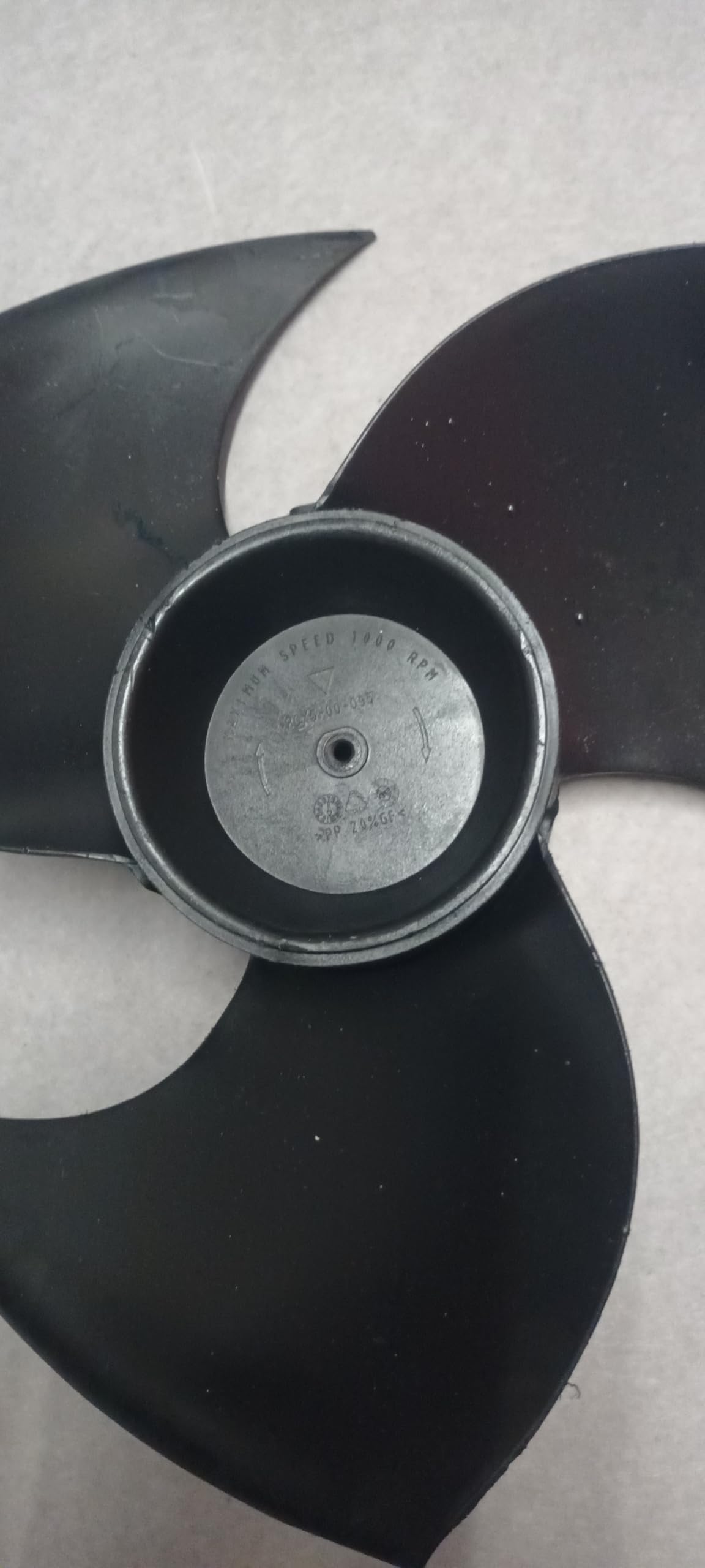 3 Leaf Air Conditioners Fan Blade Black Colour 21. inch Hole Dia:15mm 00-9 Big Size 1