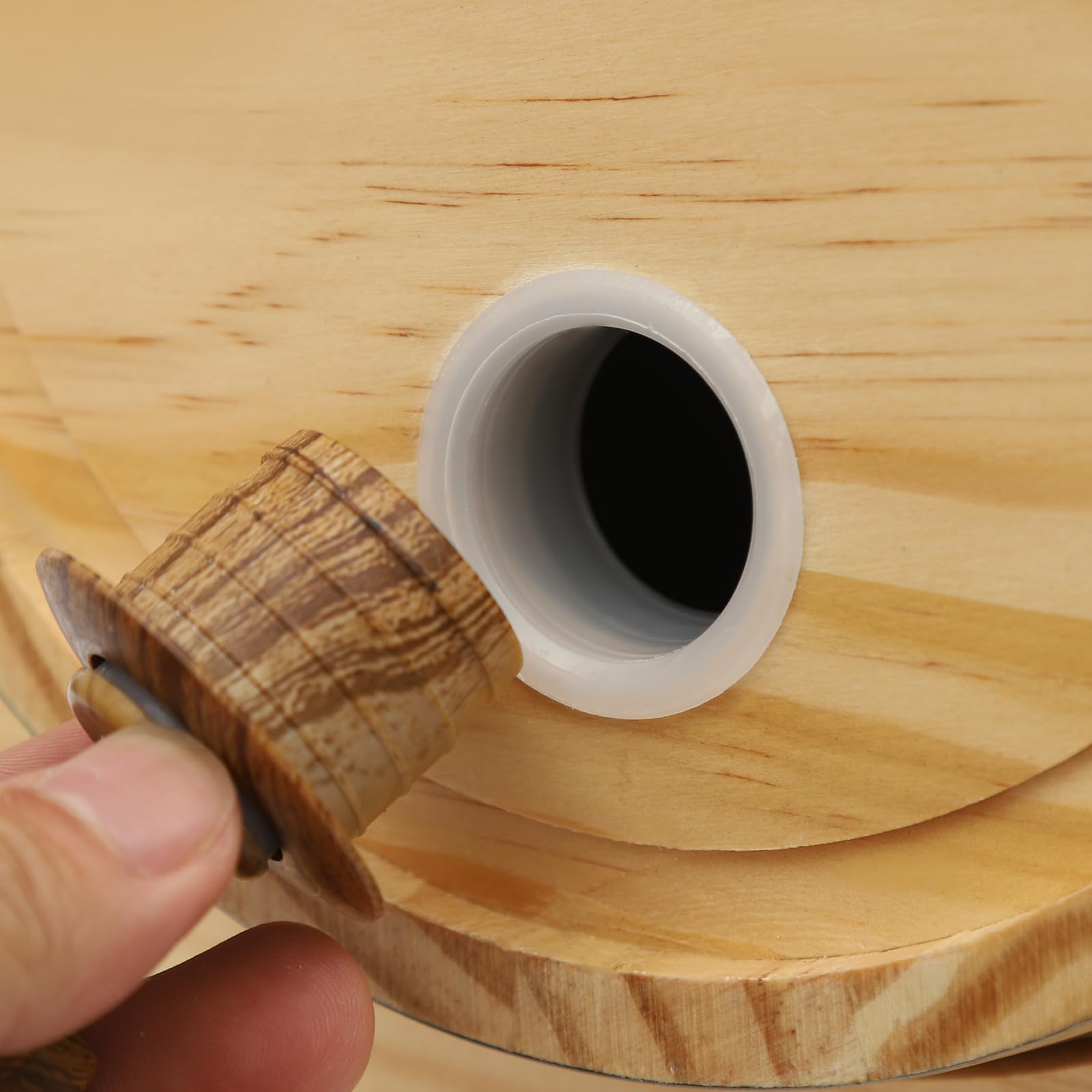 GEYOPMID Whiskey Barrel, Mini Whiskey Barrel 1.32 Gal Wine Barrel Oak Aging Barrel Whiskey Barrel Bar Home Wine Bucket Whiskey Barrel for Wine, Spirits, Beer (Log Color)