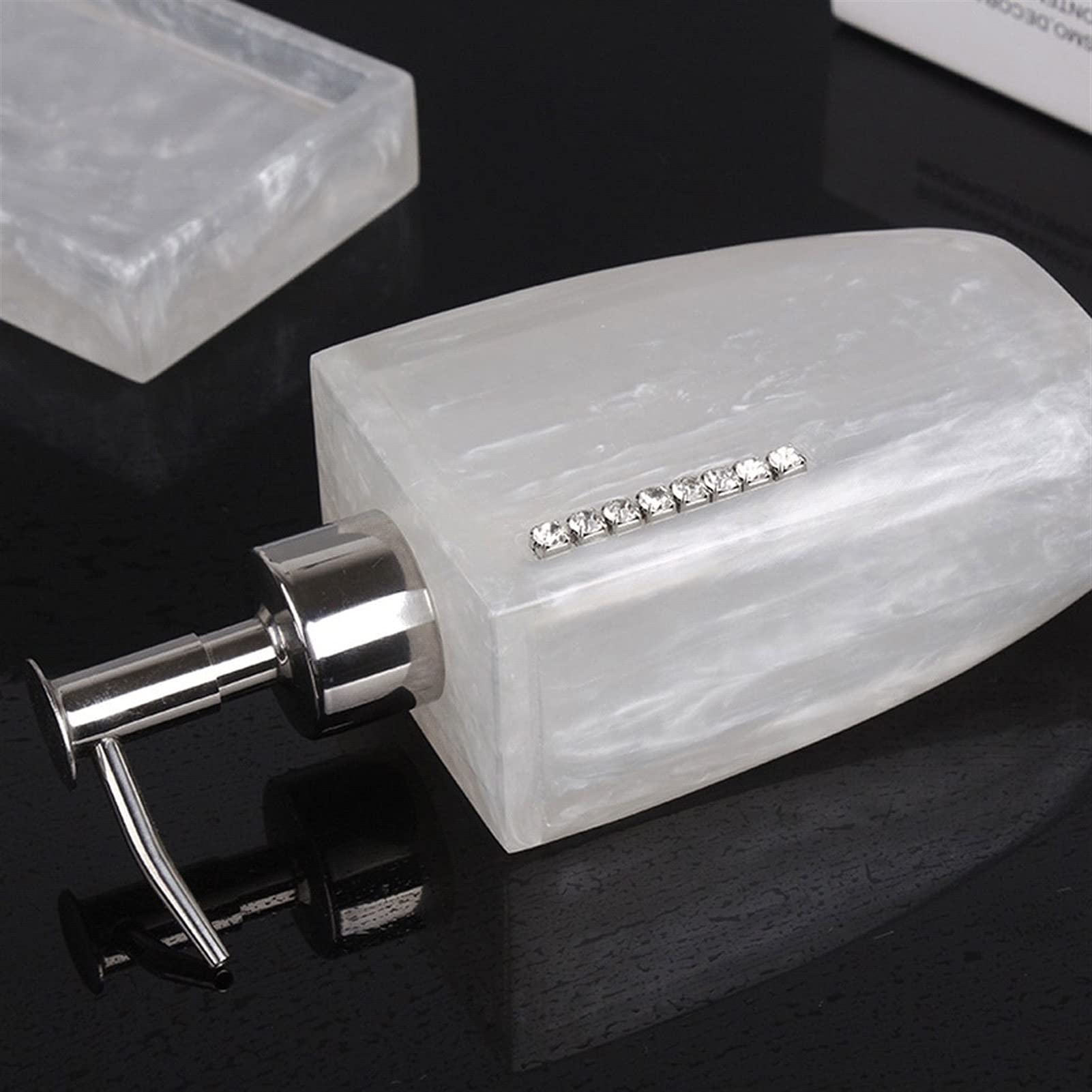 Juego de 5 accesorios de baño con tachuelas de diamante, kit de suministros de baño, dispensador de jabón, soporte para cepillo de dientes, jabonera y juego de tazas de jabón