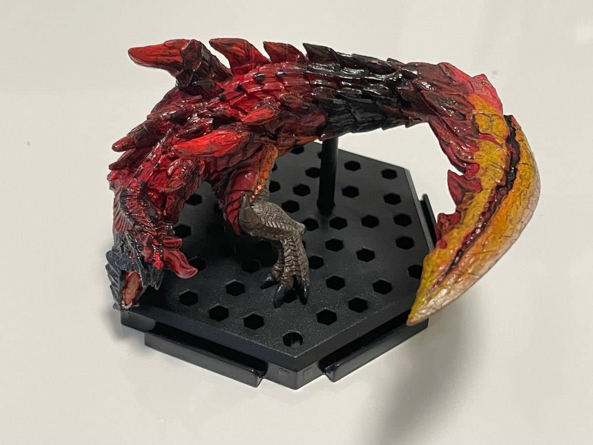 Amazon.co.jp: 燼滅刃ディノバルド フィギュア モンスターハンター 