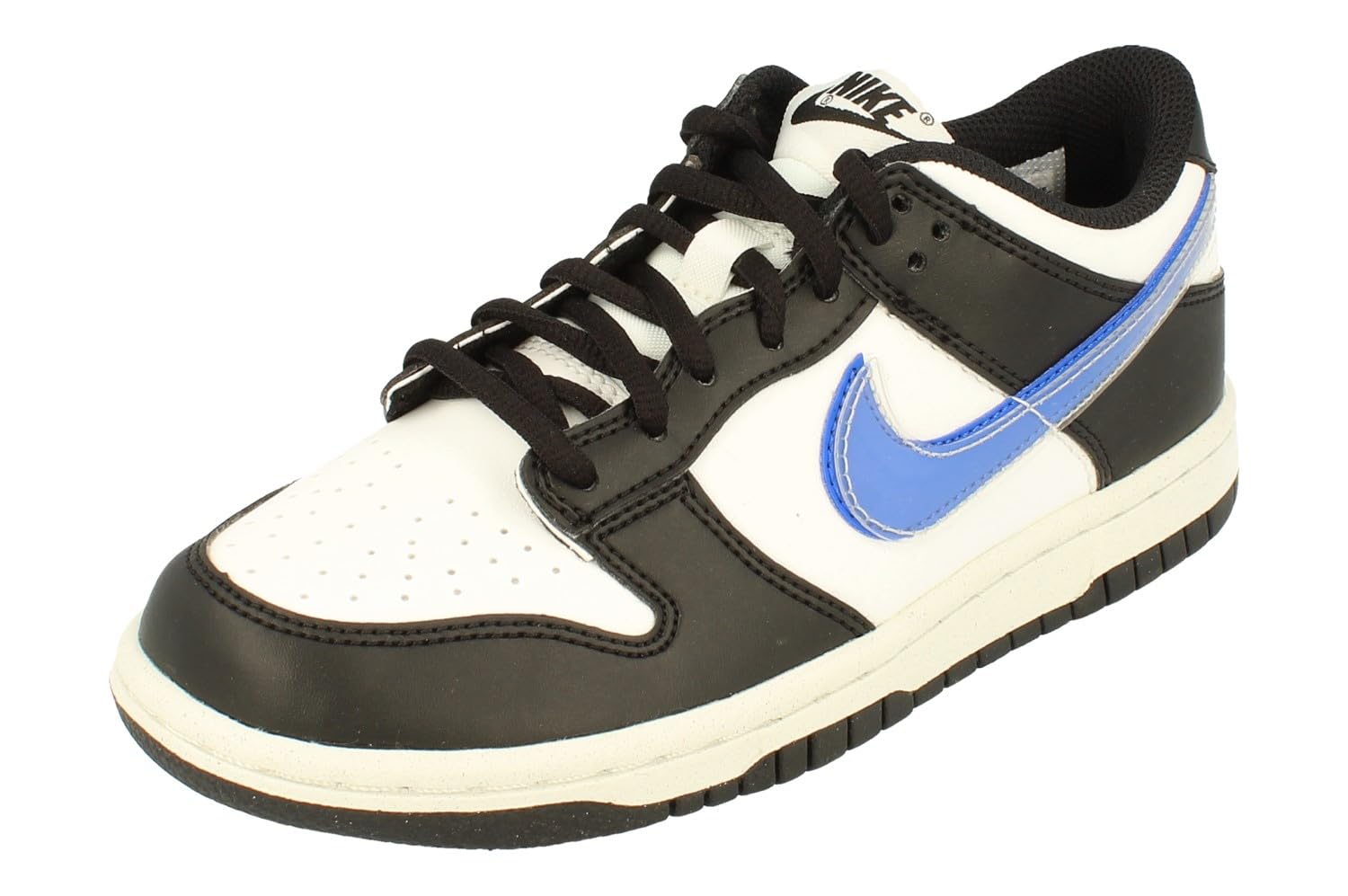Nike Boys' Dunk Low SE Sneakers