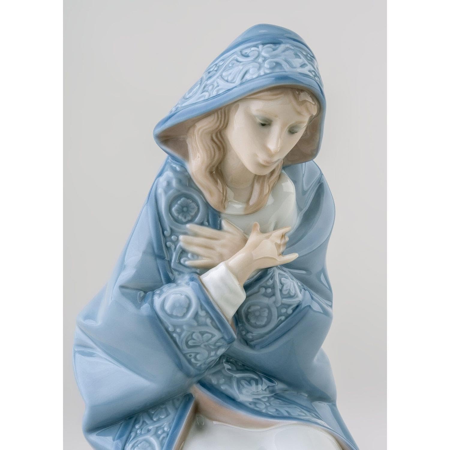 LLADRÓ リヤドロ 聖母マリア マリア | リヤドロ公式オンライン