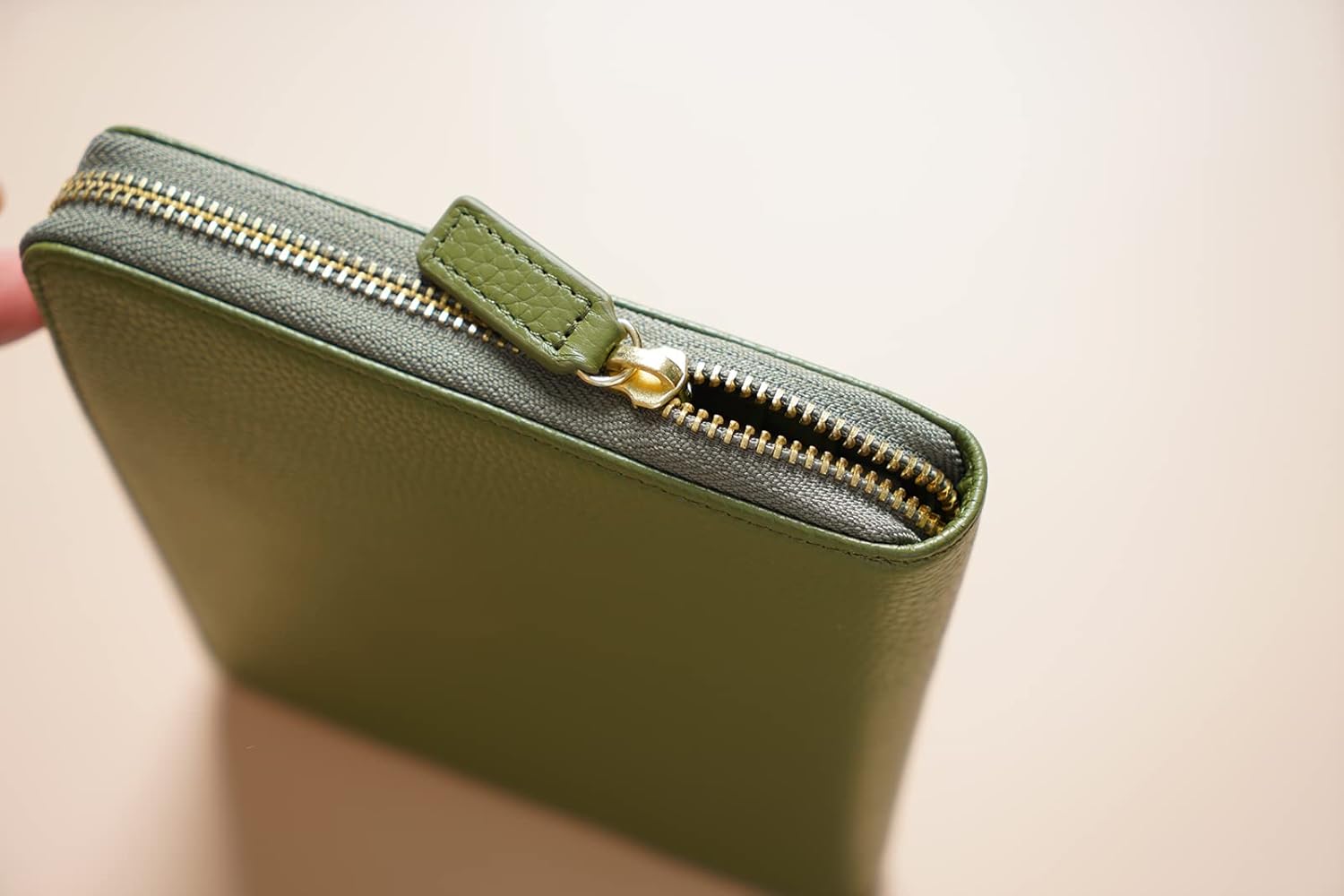 Moterm Zippered Leather Cover for Stalogy B6 Planners (Pebbled-Olive)