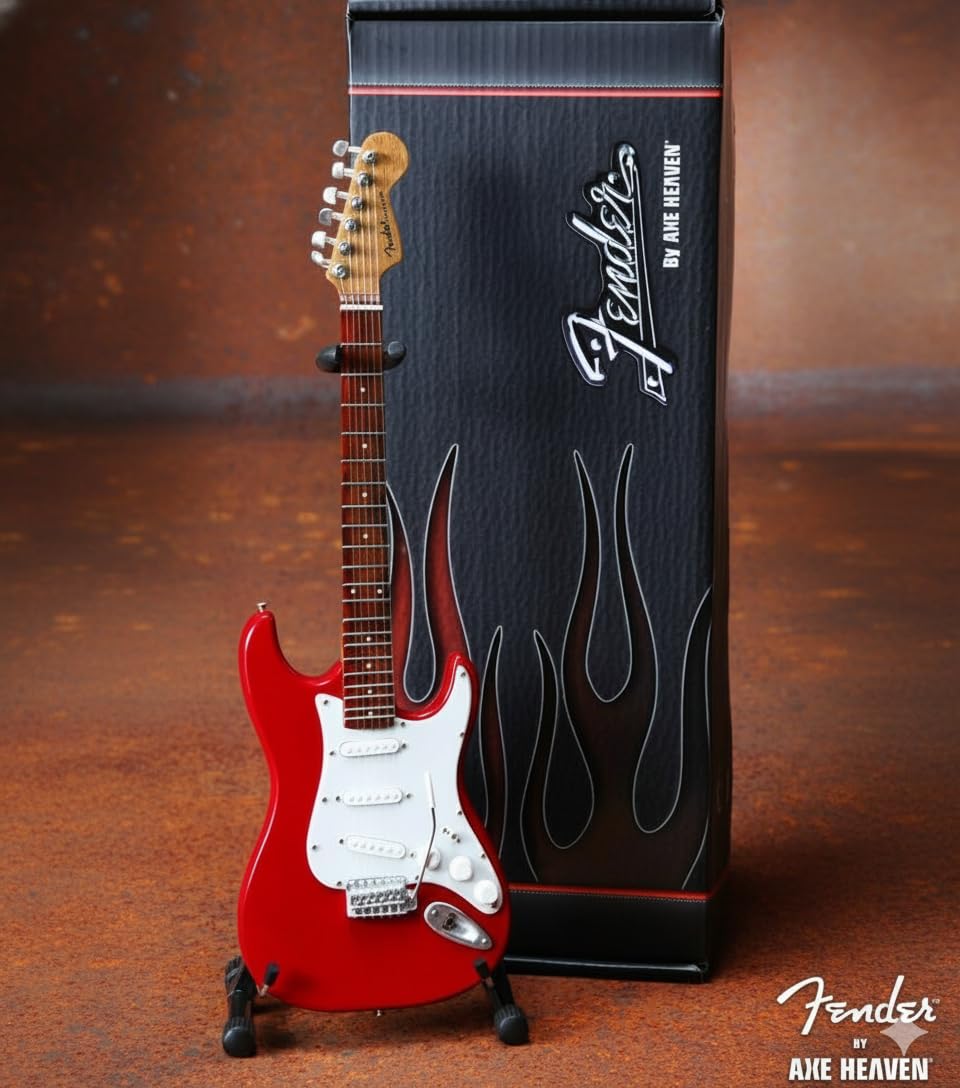 Amazon.com: Axe Heaven FS-006 Licensed Fender Stratocaster Classic