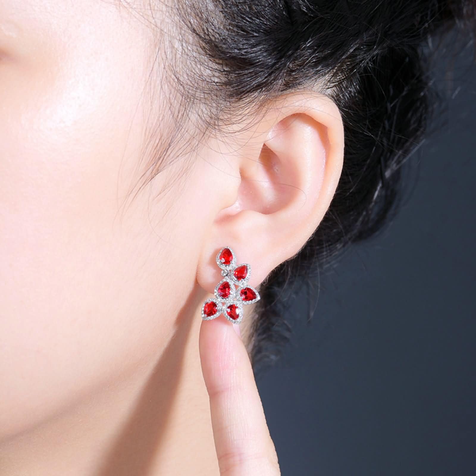 Ohrringe 9K / 14K / 18K Weißgold für Damen, Wassertropfen mit Saphir und Diamant, Damen Ohrringe Ohrstecker Silber Rot