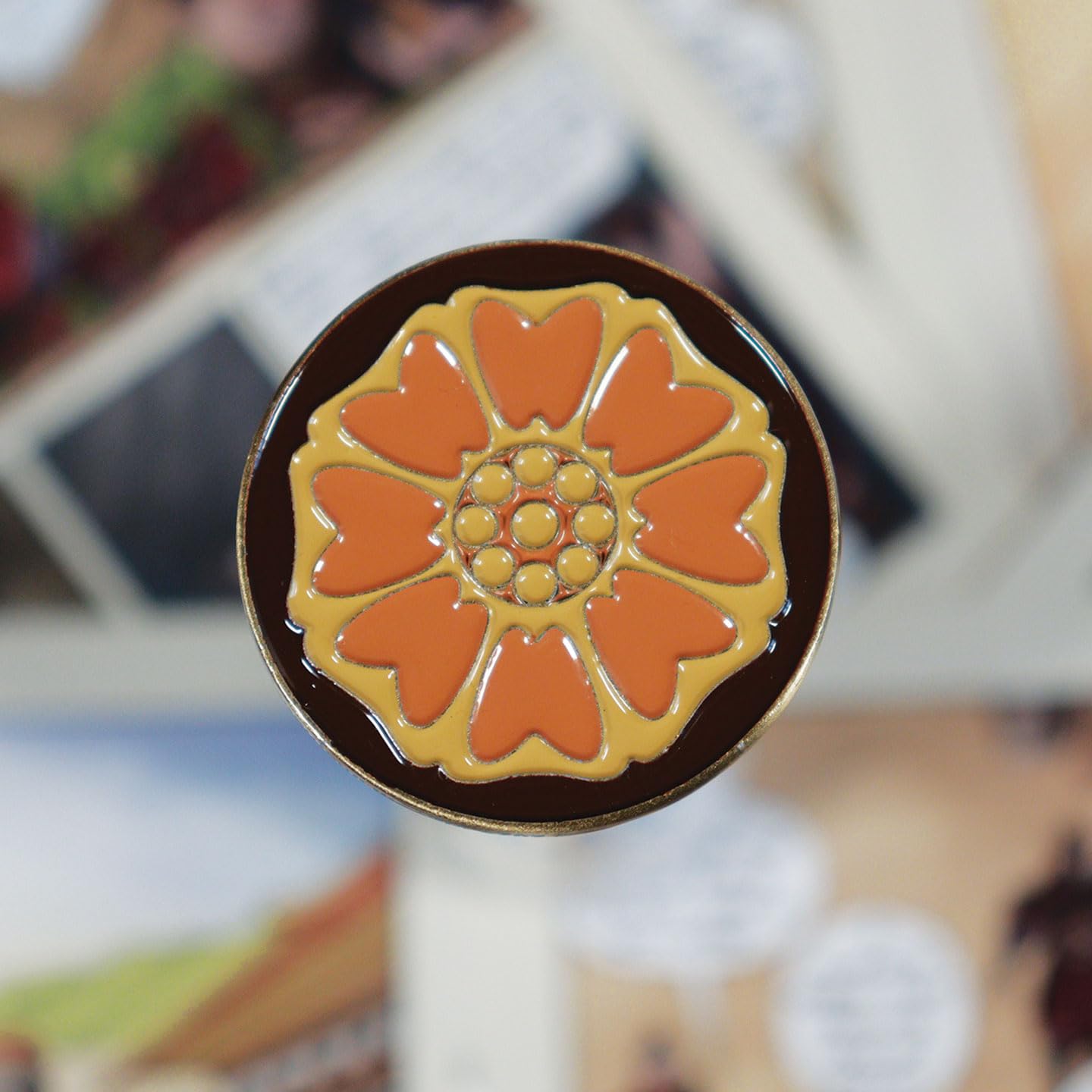 FaNaTtik Avatar: The Last Airbender White Lotus Collectible Coin, Limited Edition 5000, Individually Numbered - Image 2