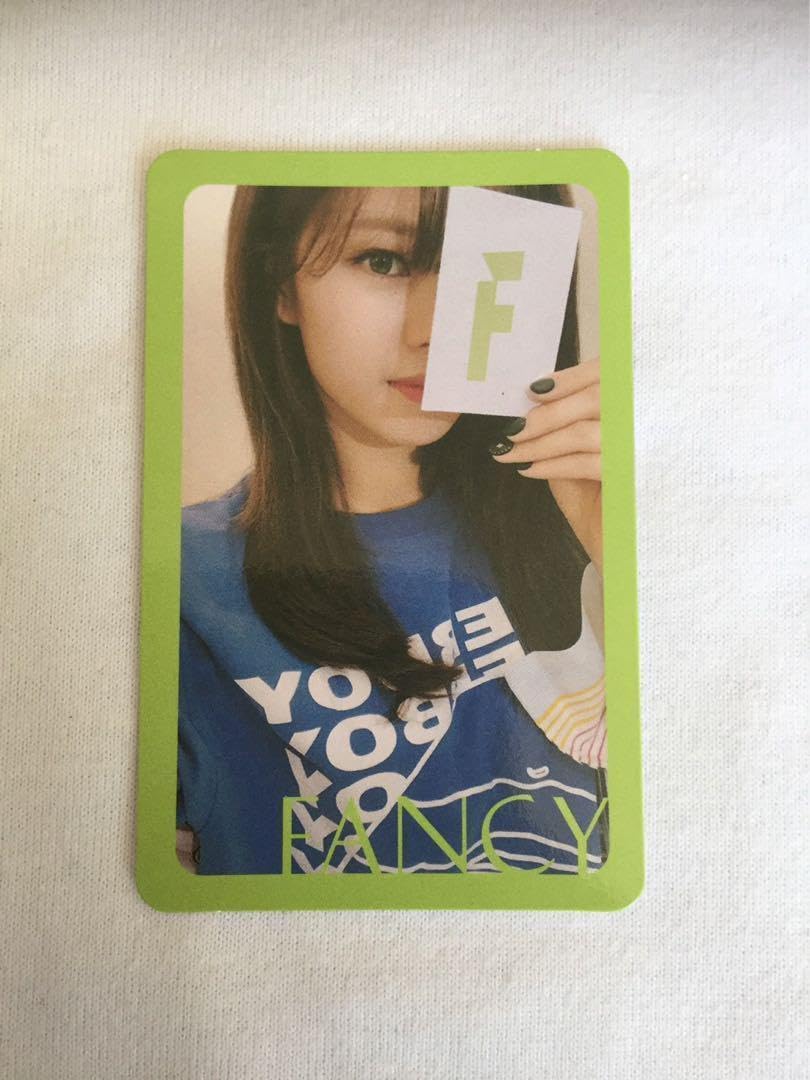 ファンファーレ　ジョンヨントレカ TWICEジョンヨントレカ - メルカリ