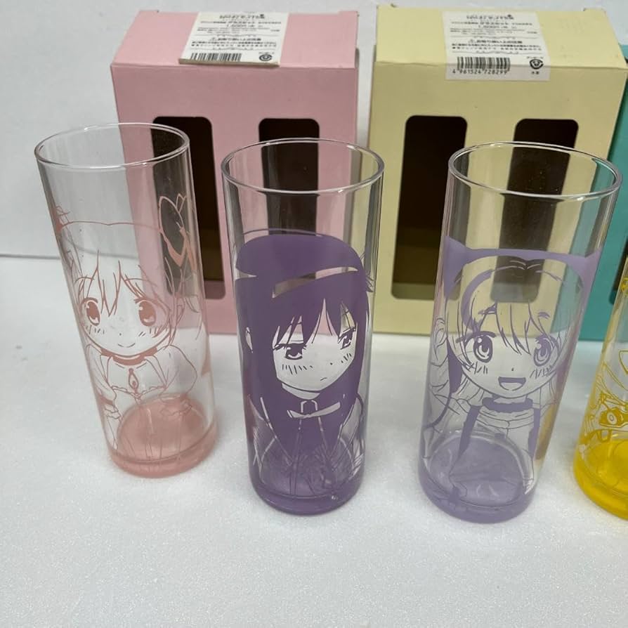 【値下】魔法少女まどか☆マギカ グラスセット Amazon.co.jp: 魔法少女まどかマギカ グラスセット 6種セット