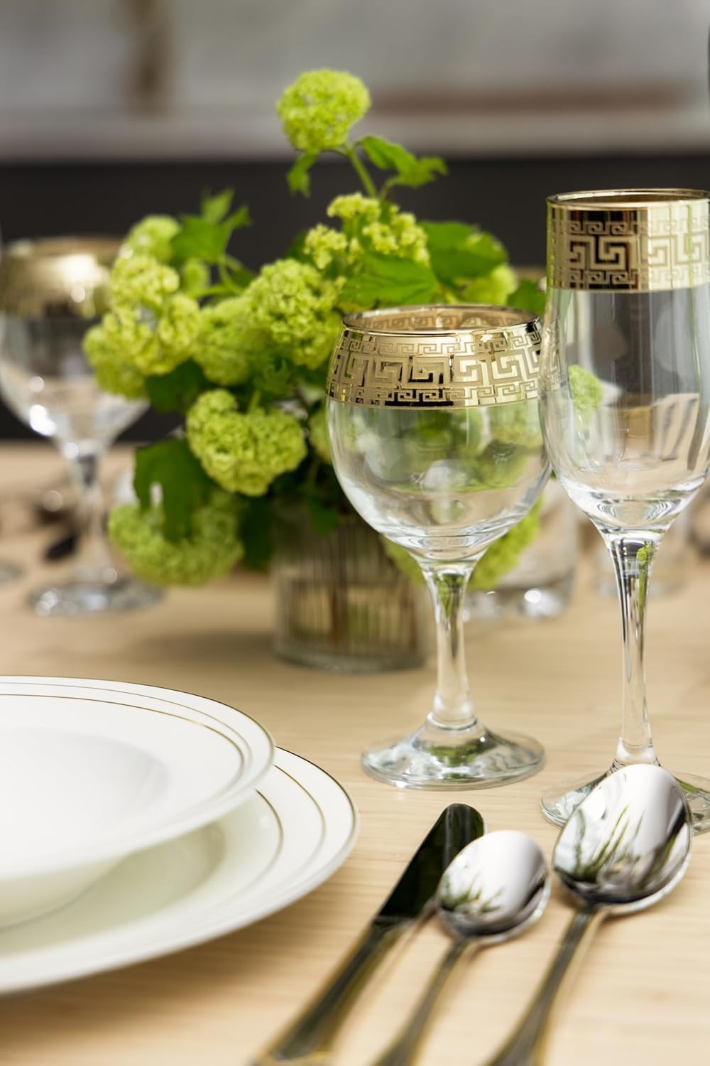 World Gifts Gold Rimmed Champagne Flutes 6-pieces Glass Set Greek Key Pattern Contemporary Drinkware