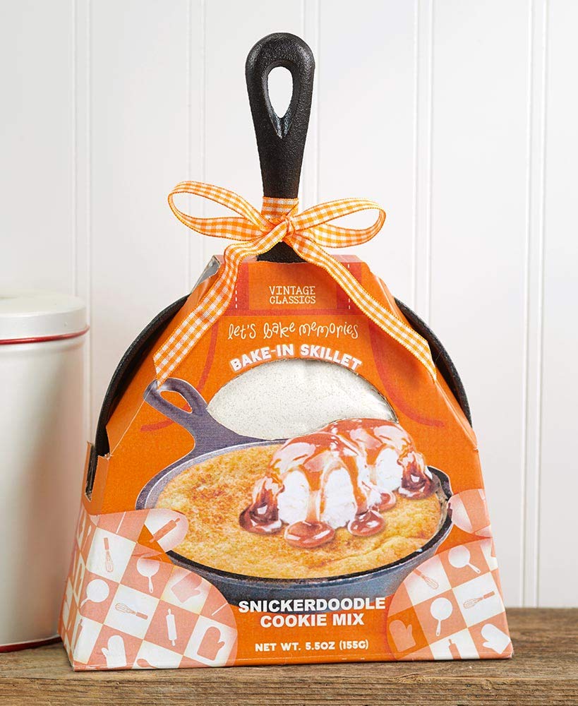 LTD Commodities Cast Iron Skillet with Baking Mix - Snickerdoodle