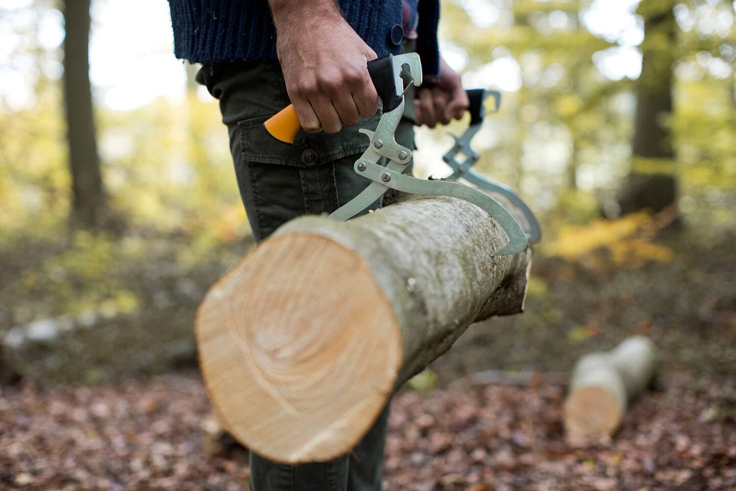Fiskars Handpackzange zur Holzbearbeitung, Inklusive Köcher, Maulöffnung 23,5 cm, Schwarz/Orange, WoodXpert, 1003625