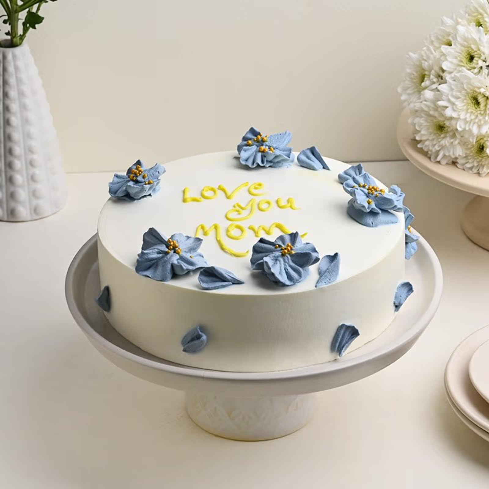 FlowerAura Mother's Day Surprise Delicious Silky Smooth Fresh Floral Frosted Vanilla Mother's Day Cake For Mother | Cake For Mom | Cake For Maa | Cake For Mother-In-Law (Same Day Delivery) (0.5Kg)-image-41