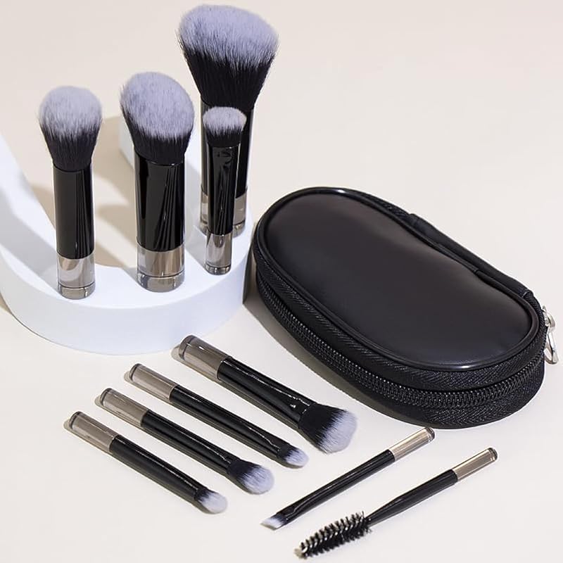Kit de Pincéis de Maquiagem COSHINE com 10 Unidades e Necessaire Preta