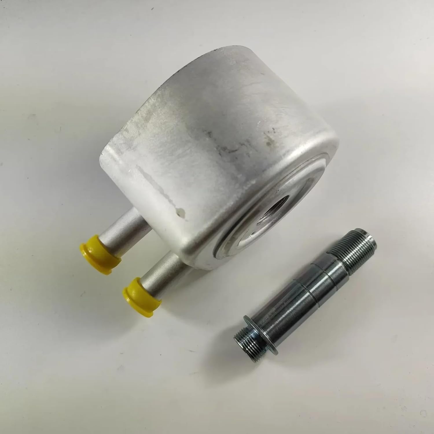 Engine Oil Cooler for 97-04 FORD Expedition F-150 F-250 Navigator 2L3Z6A642AB