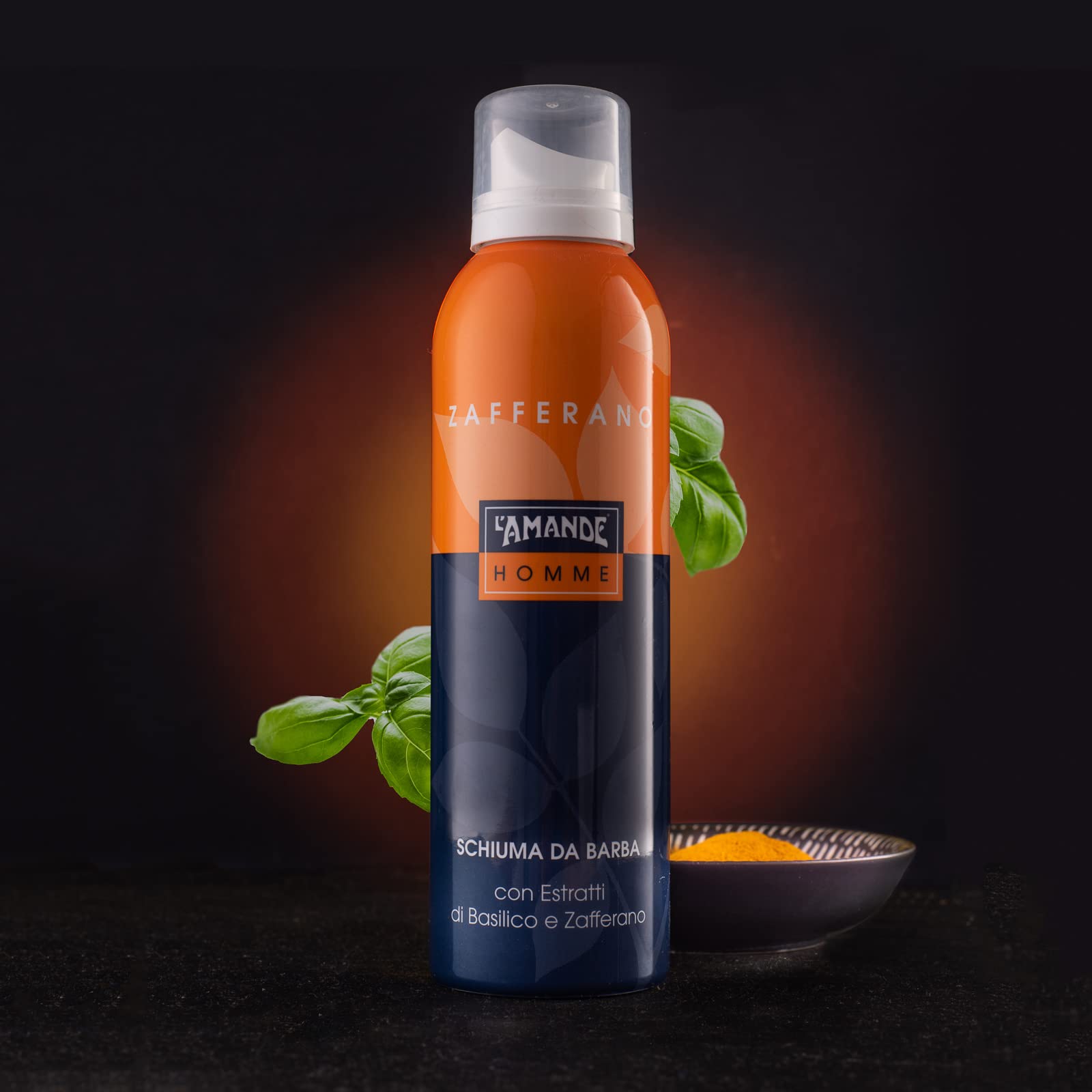 L'AMANDE - Schiuma da Barba Delicata e Tonificante, Schiuma da Barba Uomo con Estratto di Basilico, Emulsione Delicata contro Irritazioni, Favorisce la Scorrevolezza del Rasoio, Zafferano 200 ml