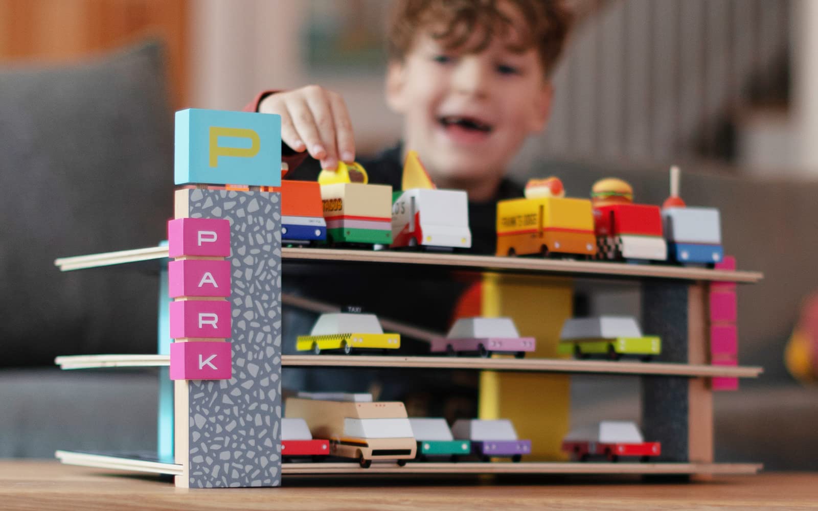 CANDYCAR® Wooden Diecast Collection - Parking Garage, Premium Handcrafted Beech Wood Toy